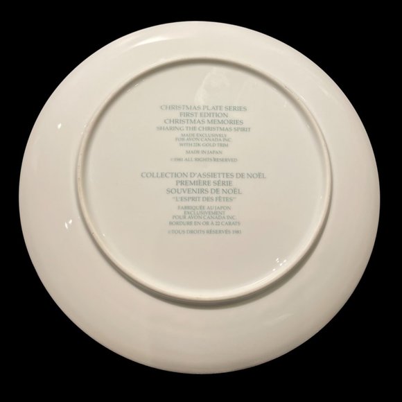 Vintage Avon Christmas Memories Collector Plate with Gold Trim, 1981 - Picture 2 of 2
